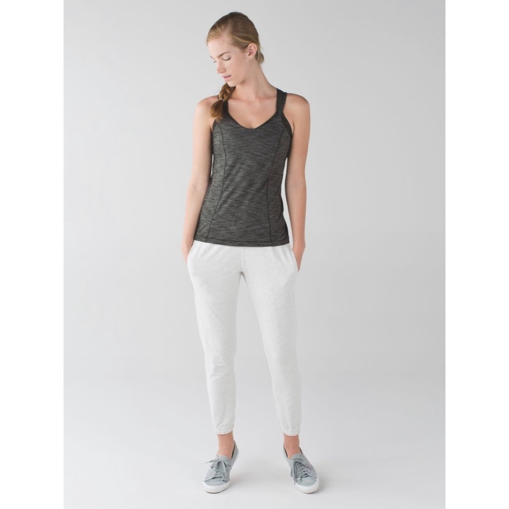 Lululemon Run For Gold Tank *like new*